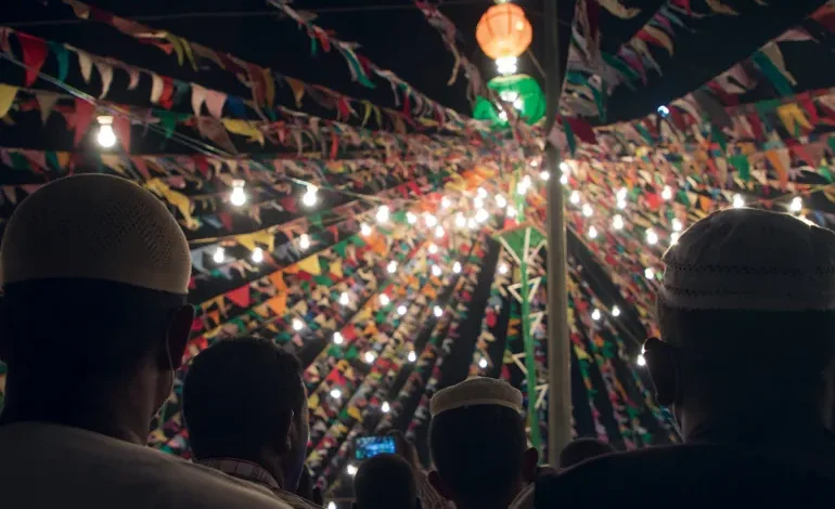 من احتفالات السودانيين بالمولد النبوي في الخرطوم عام 2019 (الأناضول)