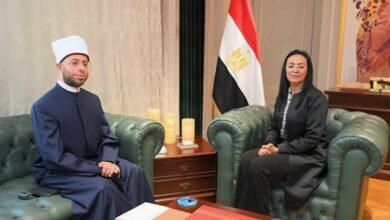 الدكتورة مايا مرسي وزيرة التضامن الاجتماعي والدكتور أسامة الأزهري وزير الأوقاف (حساب مركز المعلومات ودعم اتخاذ القرار المصري على منصة إكس @EgyptCabinet)
