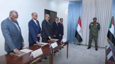5 وزراء جدد يؤدون اليمين الدستورية ليصبح عدد وزراء الحكومة السودانية 20 وزيرا (مجلس السيادة الانتقالي)