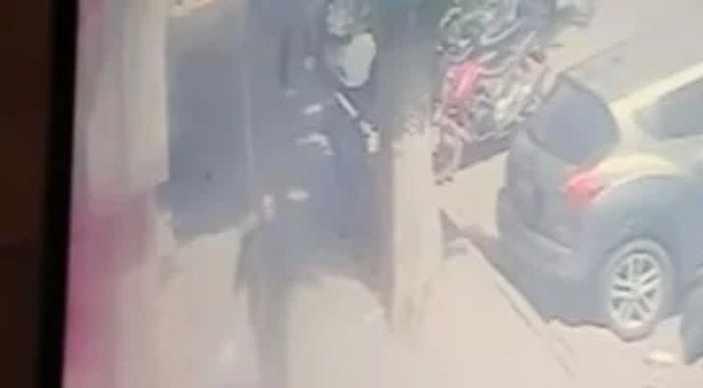 فيديو يكشف اللحظات الأخيرة قبل مقتل طفل بالقاهرة