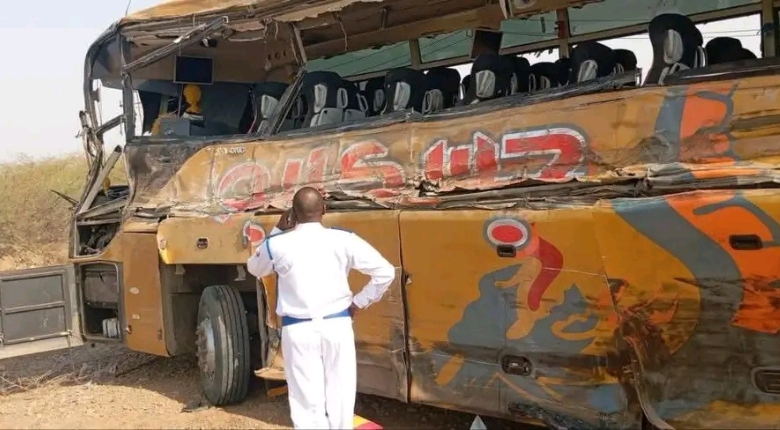 تجطم بص على طريق كسلا بورتسودان