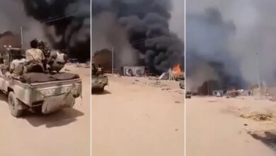 جزء من الدمار الذي حل بمخيم زمزم بعد هجمات قوات الدعم السريع (مواقع التواصل)
