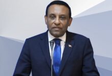 د.كامل إدريس