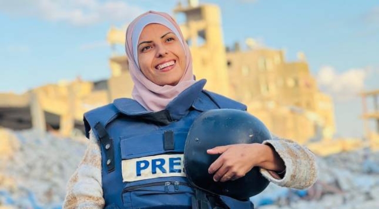 قتلت مريم أبو دقة ضمن 15 بينهم صحافيون في القصف الإسرائيلي على مستشفى "ناصر" بخان يونس "اندبندنت عربية "